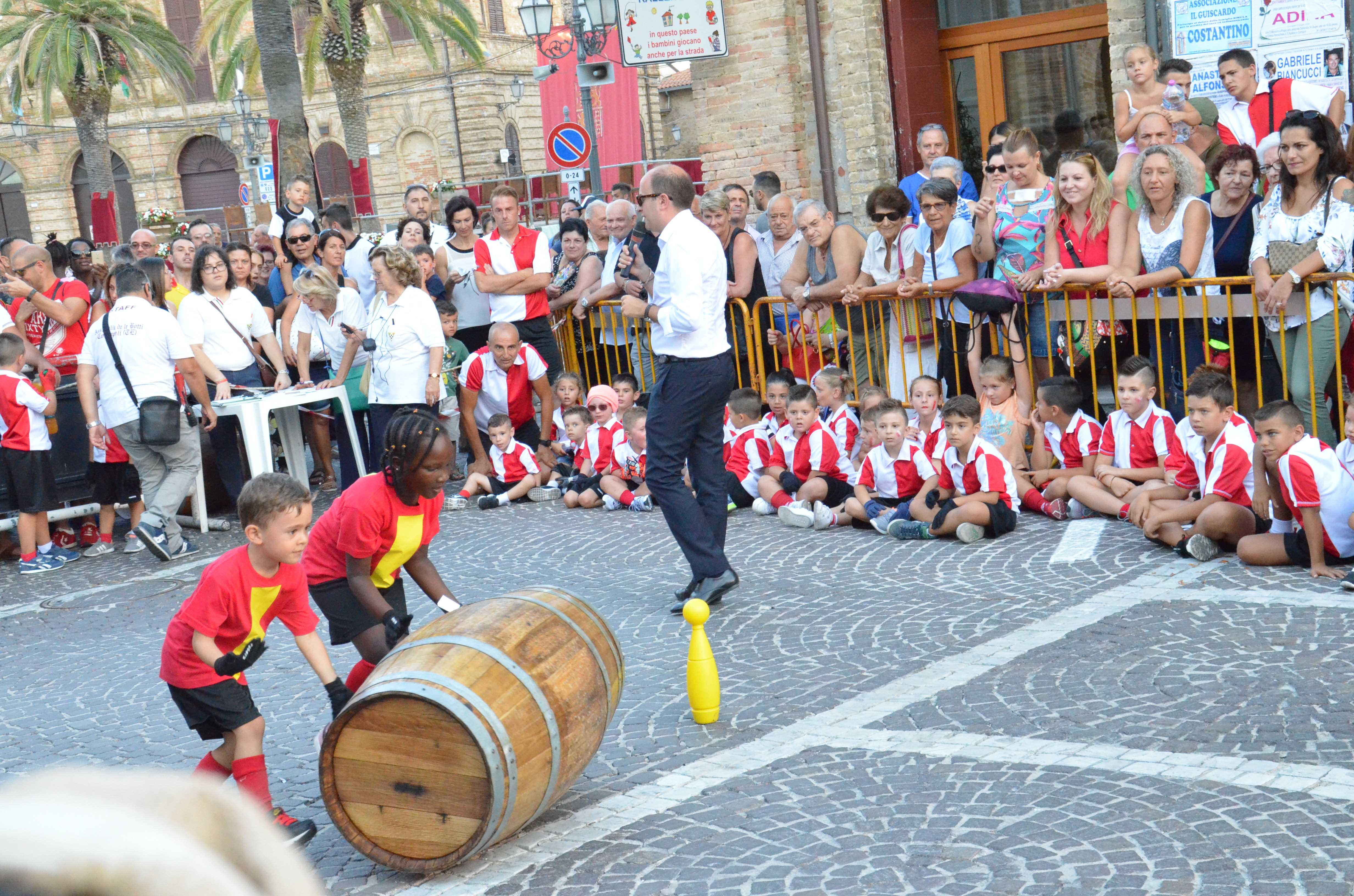 Palio delle Botti 2018 a Corropoli (TE) - fotografia 12